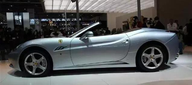 都說手動(dòng)擋更有樂趣 為何超跑不用手動(dòng)擋？