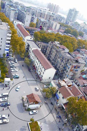 沒(méi)有最牛，只有更牛!全球超牛釘子戶大集合! (3)