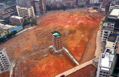 沒有最牛，只有更牛!全球超牛釘子戶大集合! (10)