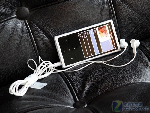 iriver E200  iriver E200