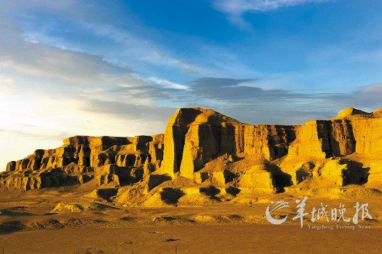 新疆克拉瑪依市烏爾禾鄉(xiāng)魔鬼城風(fēng)光 新疆克拉瑪依市烏爾禾鄉(xiāng)魔鬼城風(fēng)光