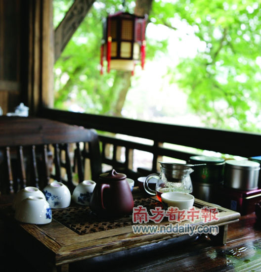 山中清涼，正適合避暑